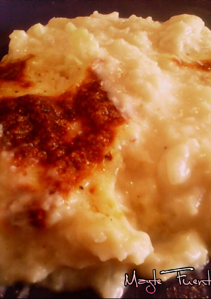 Una foto de Coliflor con bechamel gratinada