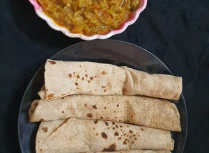 A picture of Tori ki sabji.