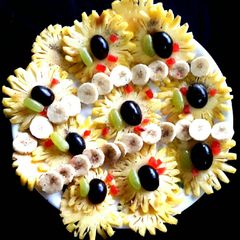 A picture of Fruit Salad.