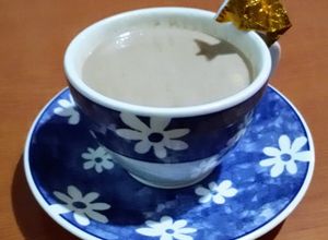 Una foto de Chocolate caliente (Peanutty) de 3 ingredientes