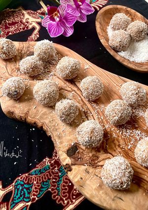 Foto resep Almond Kismis Balls (Selai Kacang/Peanut Butter💪)-Vegan