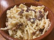 Una foto de pasta carbonara panceta