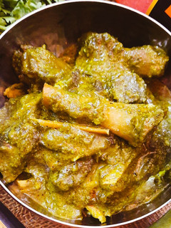A picture of Mutton Haryali Karahi.