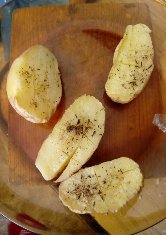 Una foto de Patatas asadas en micro