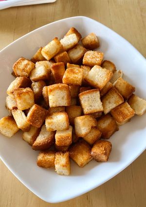 Hình của món Bánh mì caramel.
