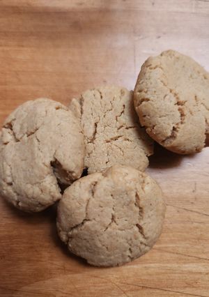 Una foto de Galletas de avena, mantequilla de maní y limón
