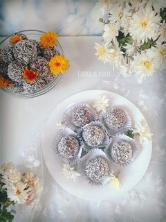 صورة لوصفة كرات السميد بالشوكولاتة 💟