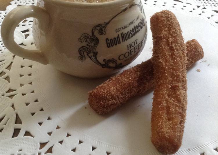 Cinnamon sugar churros and latte