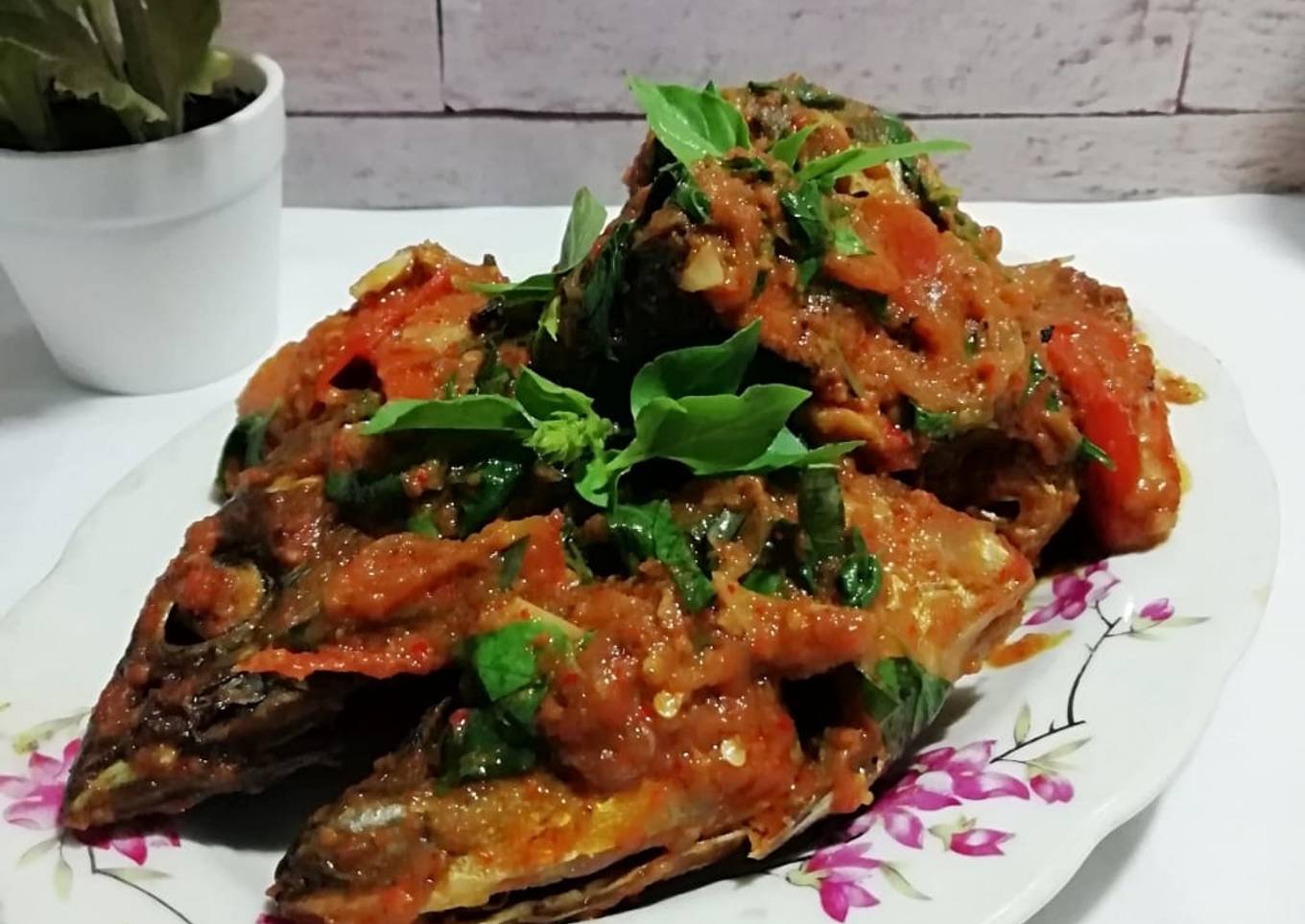 555.Rica Rica Ikan Cakalang (Khas Manado)