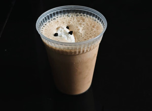 A picture of Cold Coffee With Ice Cream.