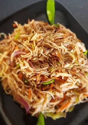 A picture of Veggie noodles🍜.