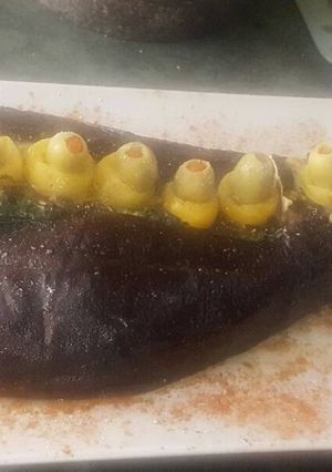 A picture of Stuffed eggplant.