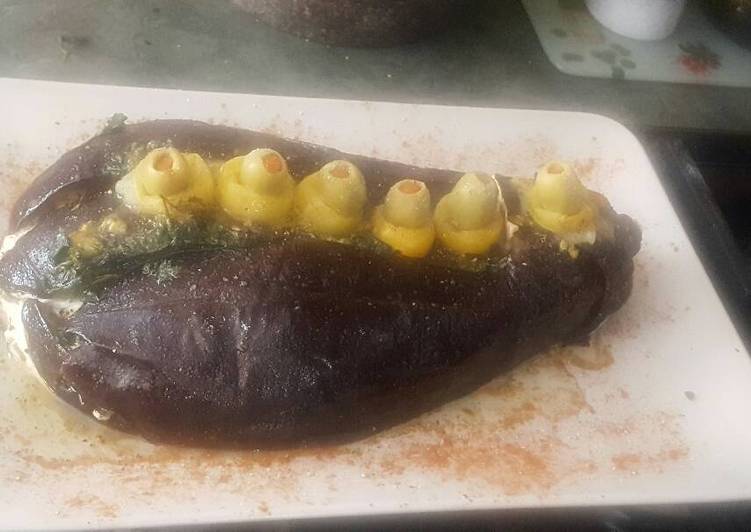 Stuffed eggplant