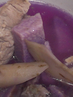 紫山藥牛蒡排骨湯 的食譜成品照片