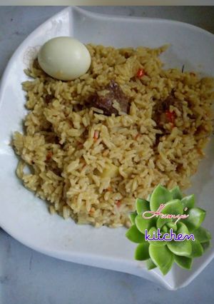 A picture of #Jollofrice contest.