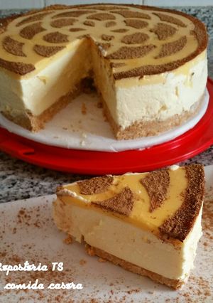 A picture of Custard Mousse Cake.