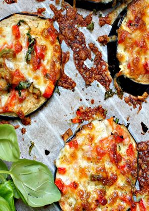 Una foto de Minipizzas de berenjena tranquila
