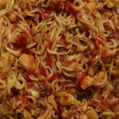A picture of Noodles.