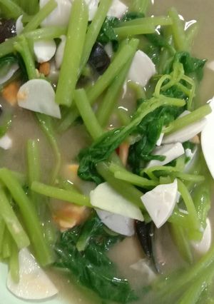 Foto resep Saute spinach with salted egg (Chinese Recipe)