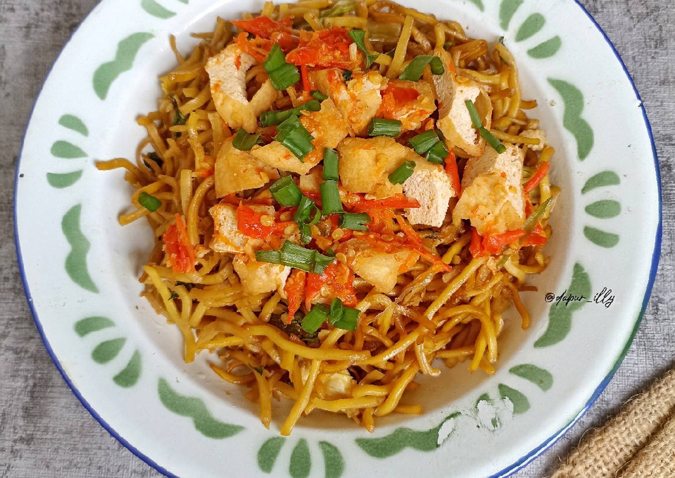 Mie Goreng Pedas Manis Ekonomis ala Gacoan