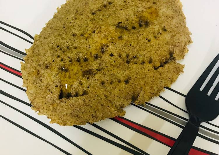 Keto 90 seconds almond bread in microwave