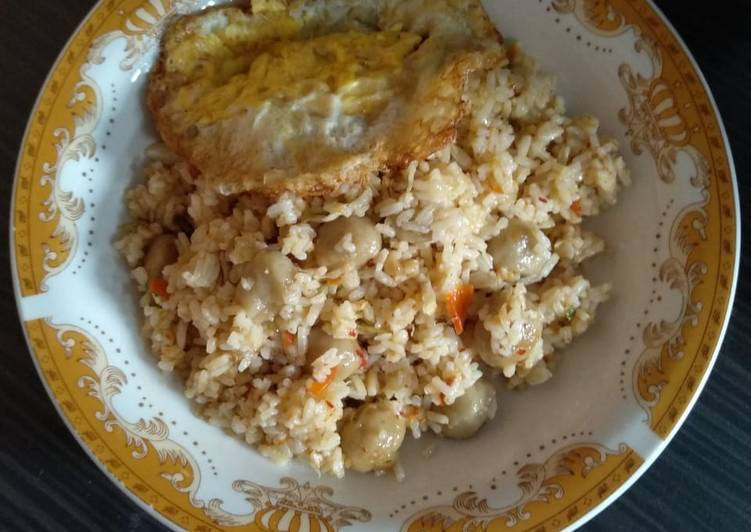 11Resep: Nasi goreng memble yang Gurih