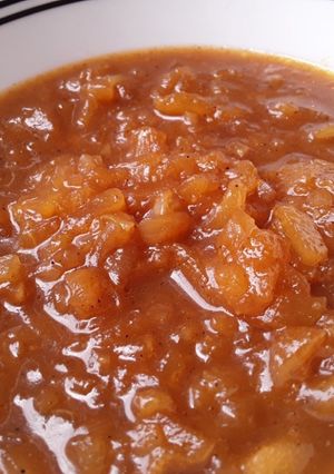 Una foto de Chutney🍯 de pera🍐 y cebolla🌰..