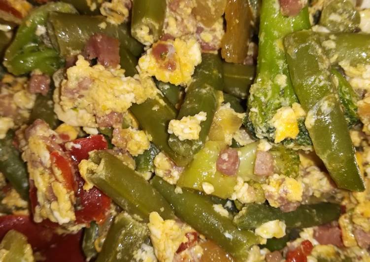 Revuelto de verduras con jamón