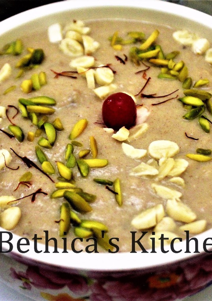A picture of Dates Kheer / Pudding.