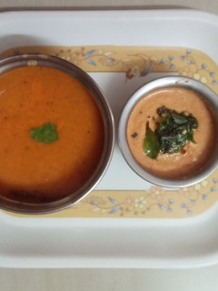 2 இன் 1தக்காளி சட்னி (2 in 1 Thakaali Chutney recipe in Tamil) செய்முறை முக்கிய புகைப்படம்