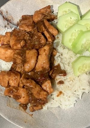 Una foto de Vietnamita lemongrass chicken