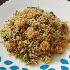 A picture of Prawn Fried Rice.