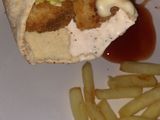 ساندويتش تشيكن ناجتس مع صوص لذيذ 🤩👍🏻