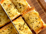 Roasted Garlic Bread
