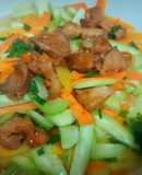 Dưa leo cà rốt xào thịt