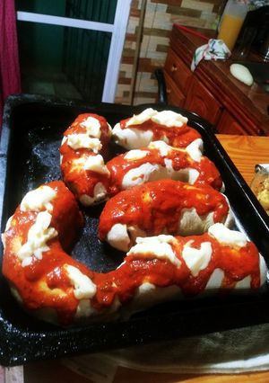 Una foto de Chorizos a la pizza
