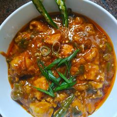 A picture of Chilli chicken.
