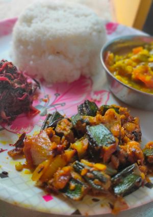 लाल भाजी की सब्जी (Lal Bhaji Ki sabzi recipe in hindi) रेसिपी मुख्य फोटो