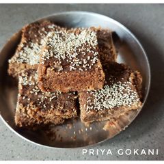Sukhadi recipe (Gur Papdi or Gol Papdi) A picture of Sukhadi recipe (Gur Papdi or Gol Papdi).