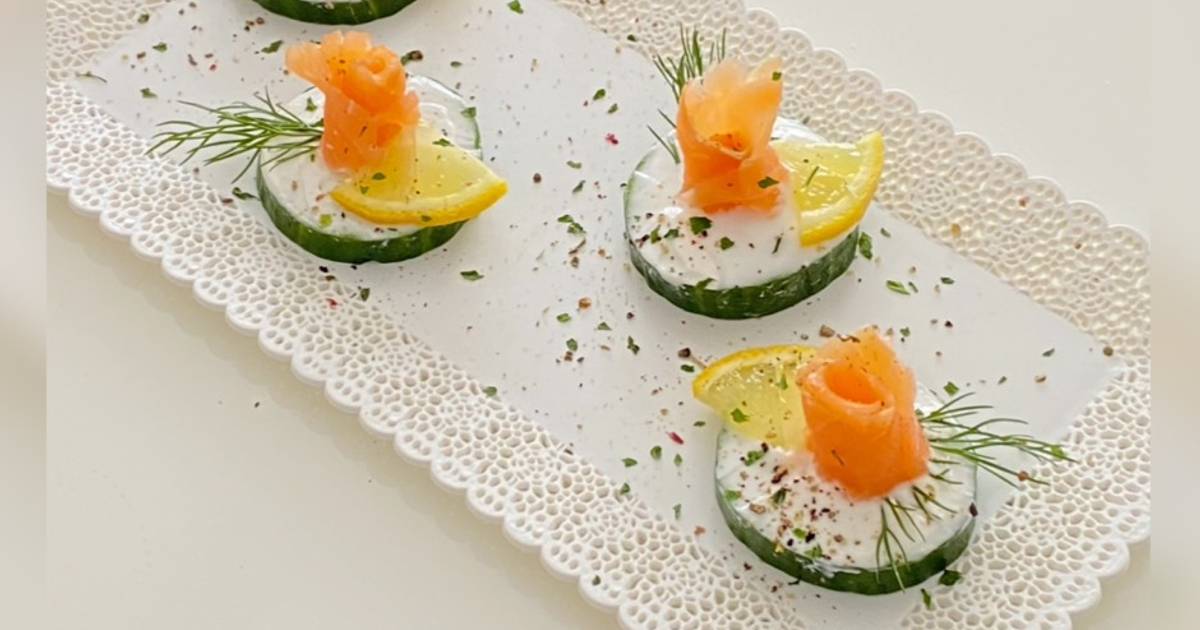 Bouchée de concombre au saumon fumé /fromage frais de hervouet