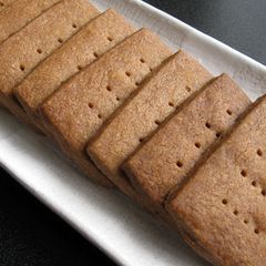 A picture of Spiced Shortbread Biscuits.