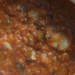 A picture of Aloo tamatar gravy.