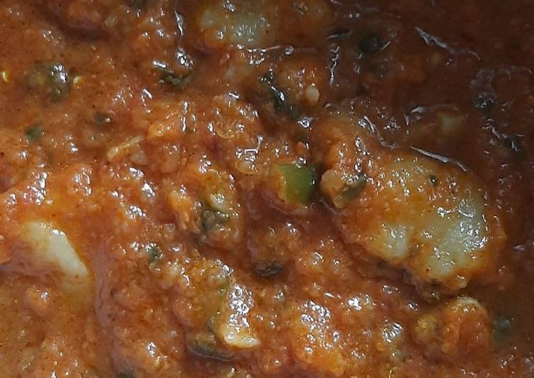 Steps to Make Ultimate Aloo tamatar gravy