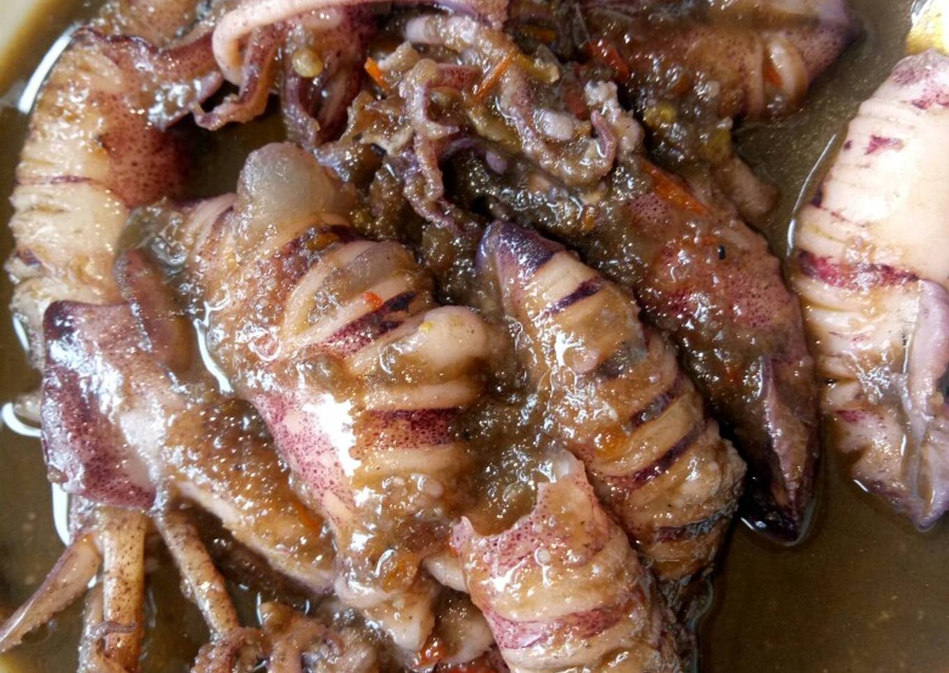 Cumi hitam dengan saus tiram