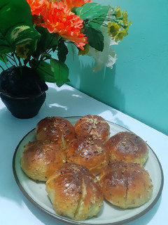 Foto resep Korean Cream Cheese Garlic Bread (Recook Atha Naufal)