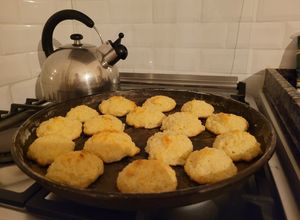 Una foto de Coconut Cookies