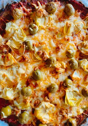 Una foto de Pizza fit sin harinas.🥦🍕
