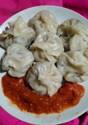 ভেজিটেবল চিকেন মোমো (vegetable chicken momo recipe in Bengali) রেসিপির প্রধান ছবি