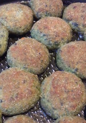 A picture of Parmesan and Spinach Leftover Boiled Meat Meatballs.