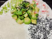 Una foto de arroz sushi